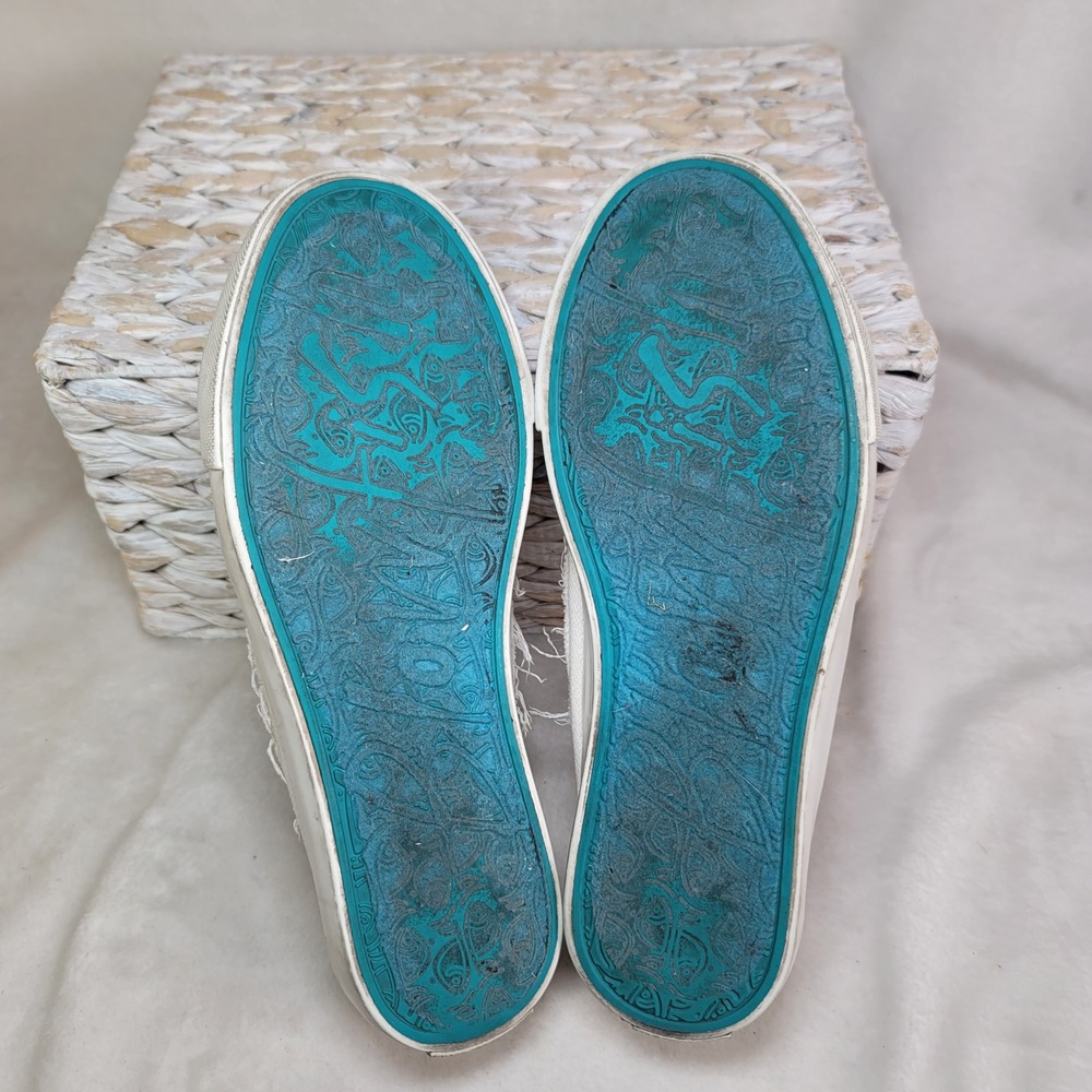 Blowfish Malibu White Slip On Sneakers Bohemian Casual Beach Low Top Y2K Sz 9 - Picture 5 of 5